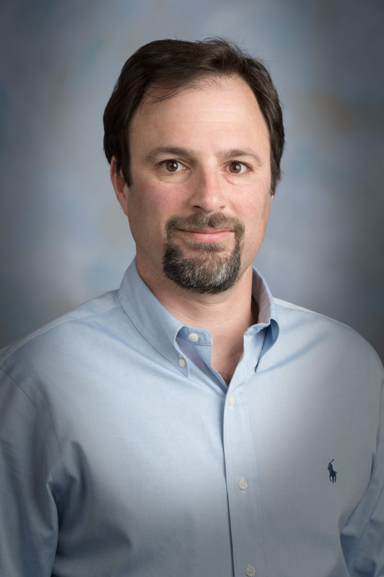 Headshot of Professor Diego Krapf