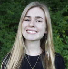 Naomi Michael a M.S. student in the lab