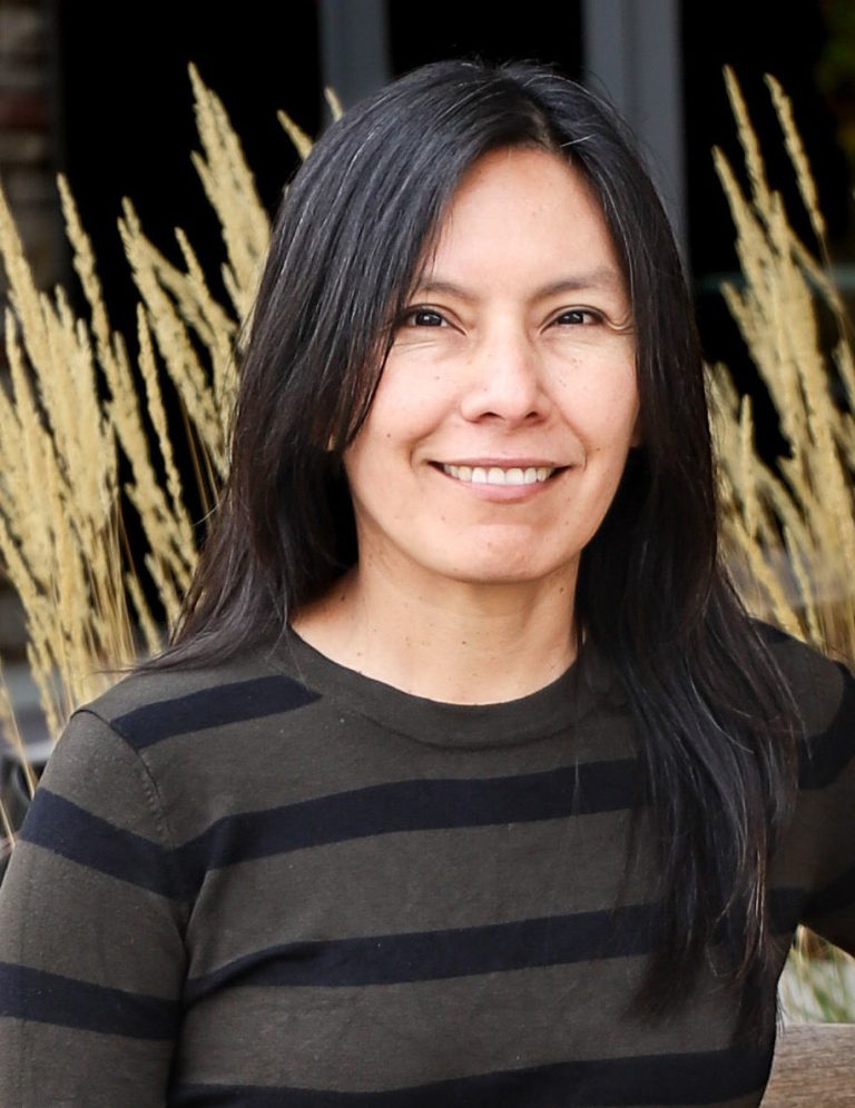 Casual outdoor photo of Fabiola