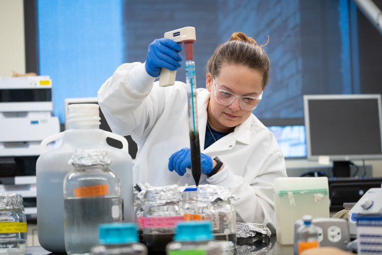 Civil and Environmental Engineering students Jessie Stong and Romina Escalada, led by post-doc Laura Scharer, are prepping samples for the NSF project titled, "OMEGA-GEM: OMics-Enabled Generalizable Approach forGEnome-scale Metabolic Modeling of Microbiomes". The project is being led by faculty members Joshua Chan and Susan DeLong.