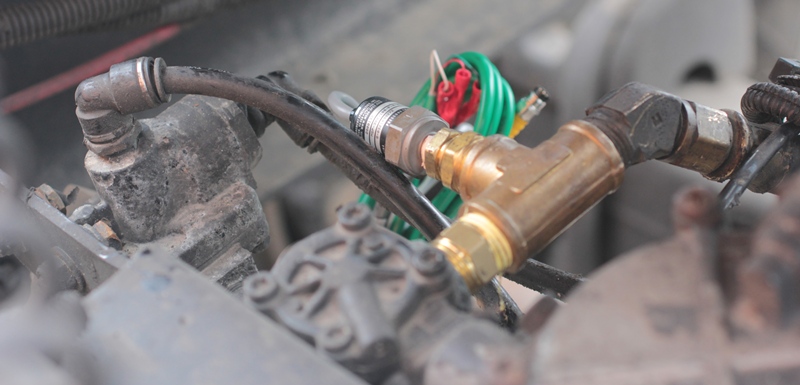 Rear Pressure Transducer